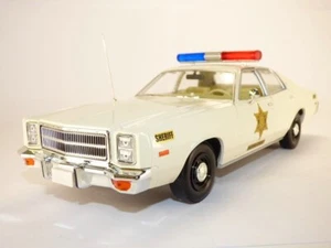 PLYMOUTH FURY Police Hazard County 1/18 - Película Sheriff fais moi peur - Imagen 1 de 1