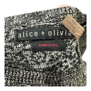 Alice And Olivia Employed Womens S Wool Gray Knit Short Sleeve Cropped Sweater - Picture 1 of 7