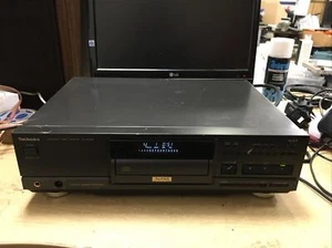 Technics SL-PS700 Lettore Compact Disc - Foto 1 di 13