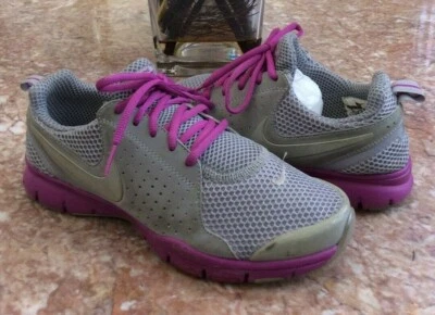 Nike In Season TR Women's Running Training Comfort Footbed Athletic Shoes Sz 8M - Image 1 of 4