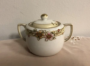 Vintage Nippon Hand Painted Sugar Bowl & Lid Gold Trim Very Pretty - Picture 1 of 10
