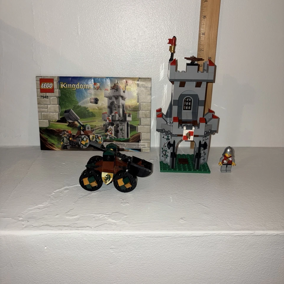 Lego 7948 2010: Castle Kingdoms Outpost Attack con instrucciones incompletas Foto 1 de 4