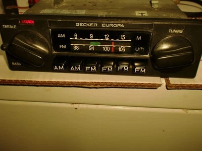 Radio estéreo Becker Europa II 467 AM FM buen estado de funcionamiento OEM Porsche Foto 1 de 4