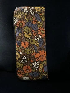 Vintage Floral Zippered  Case Knitting Crochet FULL of Needles & More MCM - Picture 1 of 10