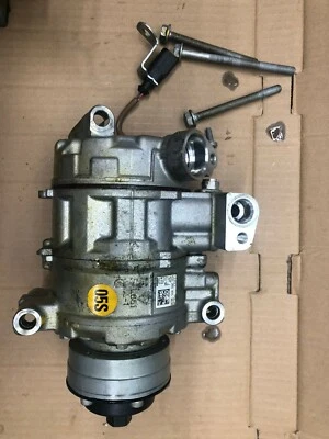 Compresor aire acondicionado Lamborghini Huracan / Audi R8 LP610-4 4S0260805 Foto 1 de 4