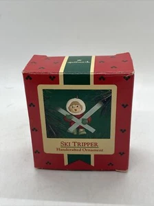 HALLMARK SKI TRIPPER 1986 WEIHNACHTSANDENKEN ORNAMENTE NIEDLICHE SKIER-SHOP-DISPLAY - Bild 1 von 6