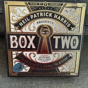 Neil Patrick Harris Presents BOX TWO - Made by THEORY11 Missing Key - Bild 1 von 6