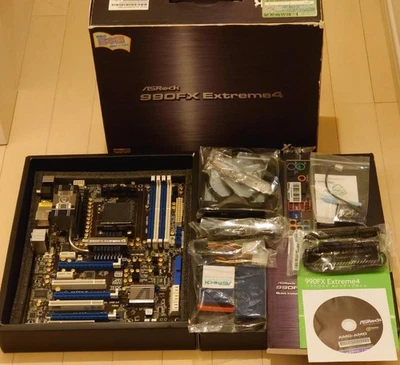 ASRock 990FX Extreme4 AM3+ ATX Motherboard with FDD Connector Tested - Image 1 of 4