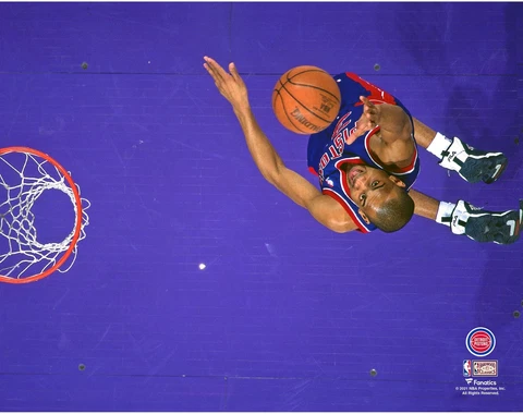 Grant Hill Detroit Pistons Unsigned Hardwood Classics Above The Rim Photograph Cover