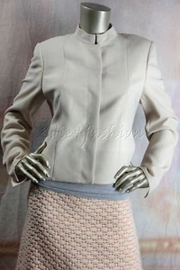 $2990 New AKRIS Natural Light Tan Beige Wool Crop Jacket 10 40 - Picture 1 of 7
