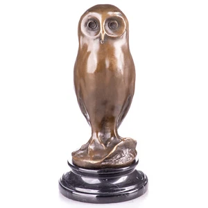 Moderne Bronze Sculpture of an Owl on a black marble base after Milo - Picture 1 of 3