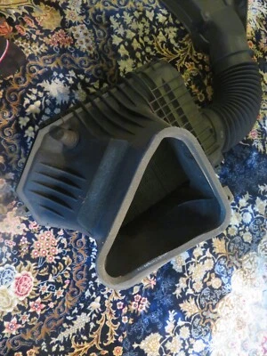 Dodge Chrysler 300 2011-2019 3,6 L limpiador de admisión de aire tubo manguera de caja Foto 1 de 4