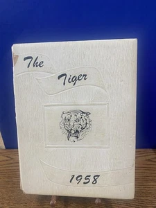 VTG. 1958 TIPTON, OKLAHOMA  SCHOOL  YEARBOOK  "TIGER" #25-66 - Picture 1 of 9