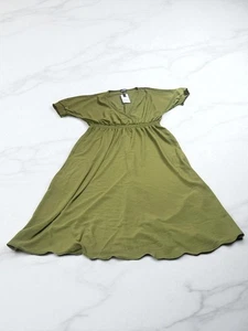 Vestido Curvewow - Verde - Nuevo con etiquetas - Talla UK18 - Largo 127 cm - Envío rápido 🚚 - Imagen 1 de 4