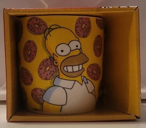 The Simpsons Home with Pink Doughnuts Mug New - Bild 1 von 6