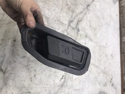 19 Ski-Doo Renegade Adrenaline 900 Ace Turbo 137" palanca de manija de respaldo inverso  Foto 1 de 4