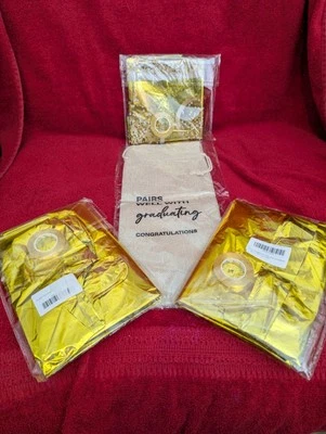 graduation cards lot 4 Packs Of Graduation Cards And Balloons By Hallmark  - Image 1 of 4