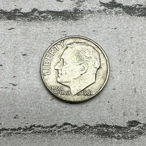 1961-D 10 Cent Roosevelt Dime 90% Silver - Picture 1 of 2