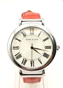 Very Nice Ladies Anne Klein Watch Red Leather Strap - New Battery - Picture 1 of 6