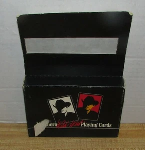 Marlboro Sigarettes 2 Mazzi Carte da Gioco Wild West Scatola Sigillata Confezioni Tabacciana - Foto 1 di 2