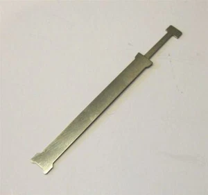 Muelle de retorno de llave Yamaha S-80 y Korg Triton ProX (también se adapta a varios otros modelos - Imagen 1 de 1