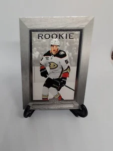2023-24 Upper Deck Extended Series - 2003-04 Beehive Rookies #BH-38 Leo Carlsson - Picture 1 of 10