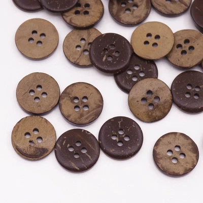 100 PCS 15mm/24L Natural Coconut Shell Button   - Image 1 of 4