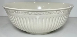 Mikasa Italian Countryside Round Vegetable Bowl 8 1/2" - Picture 1 of 2