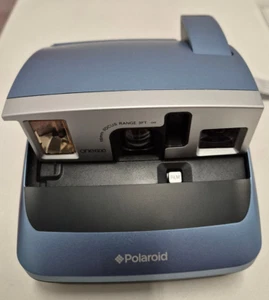 Polaroid Kamera "One 600 Classic" mit neuen Film. Neuwertig und unbenutzt in OVP - Bild 1 von 4