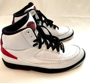 Jordan 2 Sneakers Uomo Taglia 7.5 Retro Mid Chicago Bianco Rosso e Nero Scarpe - Foto 1 di 8