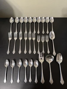 Oneida Profile Stainless Lakewood Scrolls Flowers Flatware Set Of 39 PCS - Picture 1 of 14