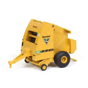 1:64 Vermeer 604R Round Baler with Bale by Spec Cast - Picture 1 of 7