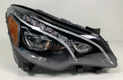 ¡COMO NUEVO! Faro LED adaptable derecho Mercedes Clase E 2014-2016 cupé 2 puertas OEM Foto 1 de 4