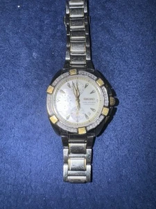 Seiko velatura chronograph W/ diamonds And mother of purl Face! Used Unisex - Picture 1 of 3