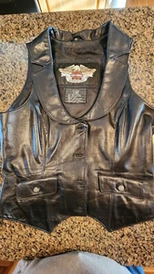 Harley Davidson Leather Vest Women’s Medium Rhinestones Excellent Condition! - Picture 1 of 6