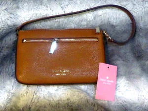 Authentic Kate Spade Leila Convertible Wristlet Wallet NWT $159 - Picture 1 of 4