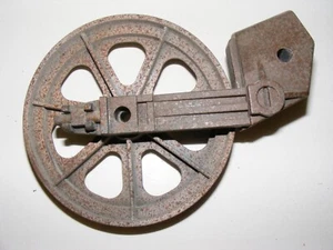 1:6 M5 Stuart RC Tank by 21st Century Toys Rear Suspension Wheel (Right Side) - Picture 1 of 2