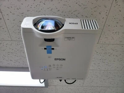 EPSON EB-L210SF Full HD 3LCD Laser Projector 4,000lm 125" / Express / Genuine - Image 1 of 4