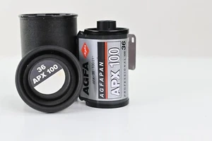 AGFA AGFAPAN APX 100 135 36 BLACK & WHITE  ISO100 - Picture 1 of 2