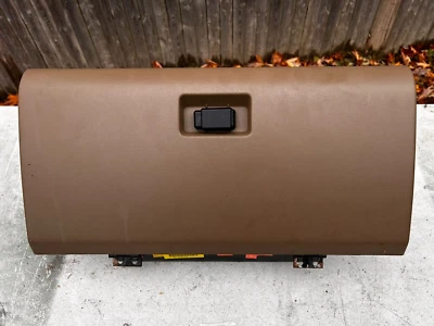 96 97 98 1998 LAND ROVER DISCOVERY GUANTERA PUERTA BRONCEADA EXCELENTE ESTADO Foto 1 de 3