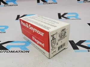 Pass & Seymour Legrand L1830-P Turnlok Plug 3Ph 4P 4W 30A 120/208V - Picture 1 of 8