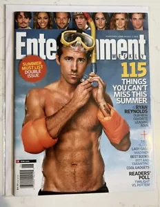 Entertainment Weekly June 2009 Ryan Reynolds Deadpool Shirtless MINT - NO LABEL - Picture 1 of 1