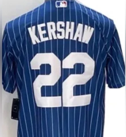 Clayton Kershaw LA Dodgers “ Mexico”  jersey,NWT,Mens Large (44), 22”pit-to-pit Cover
