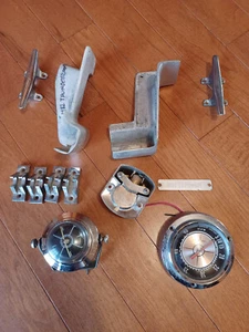 1982 THUNDERCRAFT BOAT DECK HARDWARE = CLEATS LIGHT MPH COMPASS - Bild 1 von 6