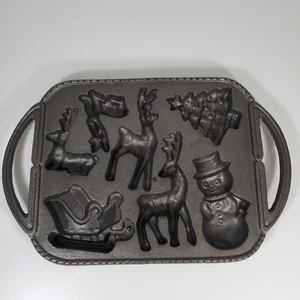 Lillian Vernon Cast Iron Pan Christmas Cookie Mold Cornbread Holiday Vintage - Picture 1 of 6