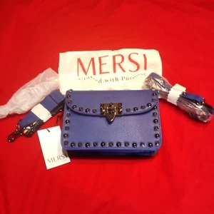 NUEVO NUEVO CON ETIQUETAS Bolso Bandolera Para Mujer MERSI Diseñador Azul con Studs Ajustable 2 Correas - Imagen 1 de 23