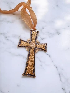 Croce stile celtico anni 80 perle finte strass decorazione religiosa o amuleto - Foto 1 di 6