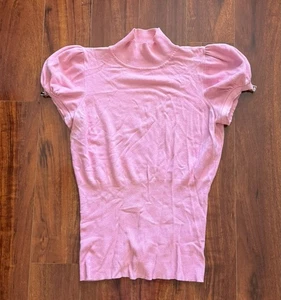 Suéter Express Rosa Tejido Mezcla Rayón Cuello Simulado Pullover Hebilla Mangas Med - Imagen 1 de 4