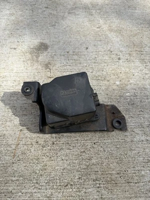 02-06 ACURA RSX - MÓDULO ACTUADOR CONTROL CRUCERO - OEM Foto 1 de 3