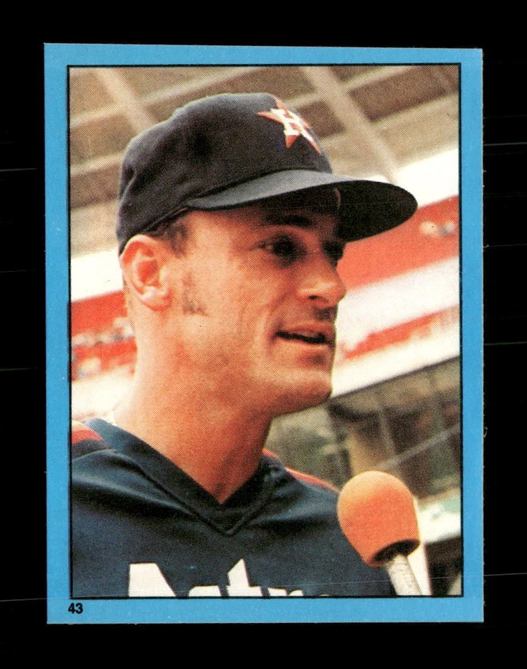 1982 O-Pee-Chee Stickers #43 Art Howe Houston Astros - Image 1 of 2